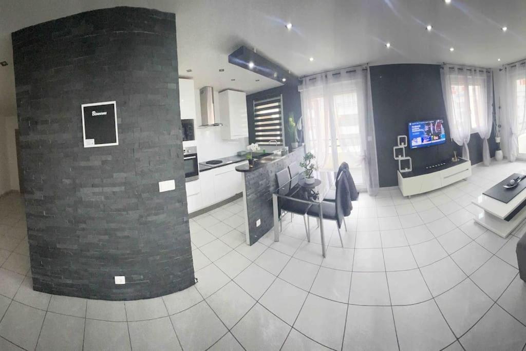 Tres Bel Appartement Entre Paris Et Disneyland Lognes Exterior photo
